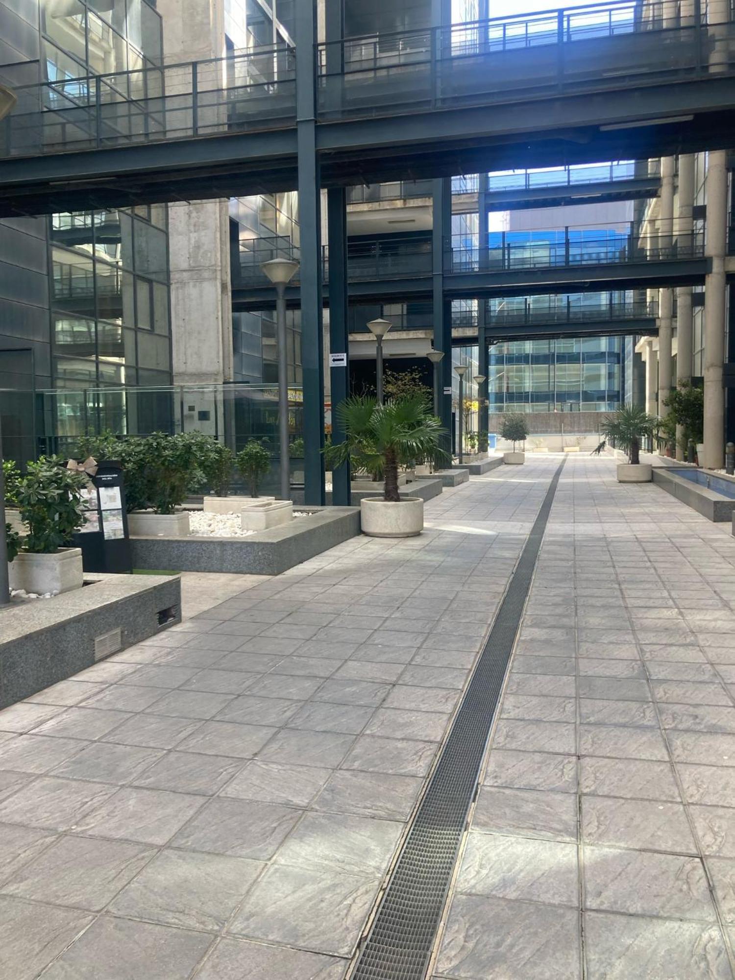 Apartamento Tipo Loft Madrid Exteriör bild